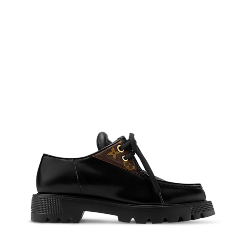 District 平底便鞋 in 女士's 鞋履系列 便鞋和平底鞋 collections by Louis Vuitton (產品縮放)