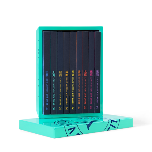 9本 City Guide 套裝 in 行李箱、旅行用品及家居精品's 書庫及文具 旅遊指南 collections by Louis Vuitton (產品縮放)