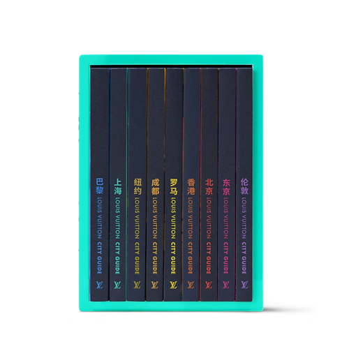 9本 City Guide 套裝 in 行李箱、旅行用品及家居精品's 書庫及文具 旅遊指南 collections by Louis Vuitton (產品縮放)