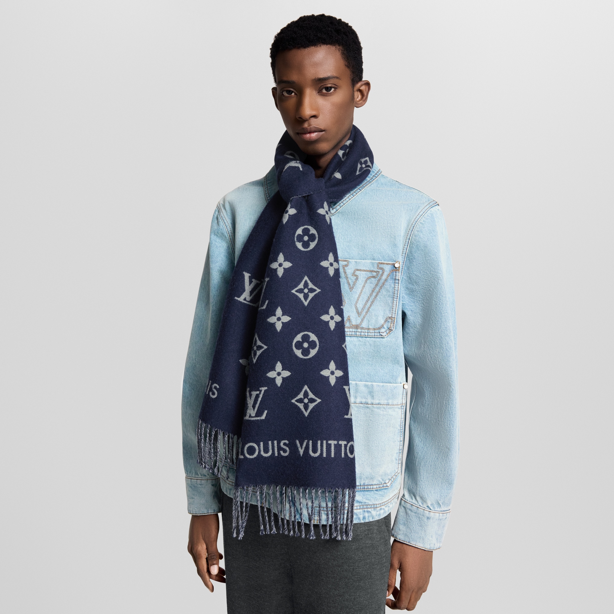 All About Monogram 圍巾 . in 男士