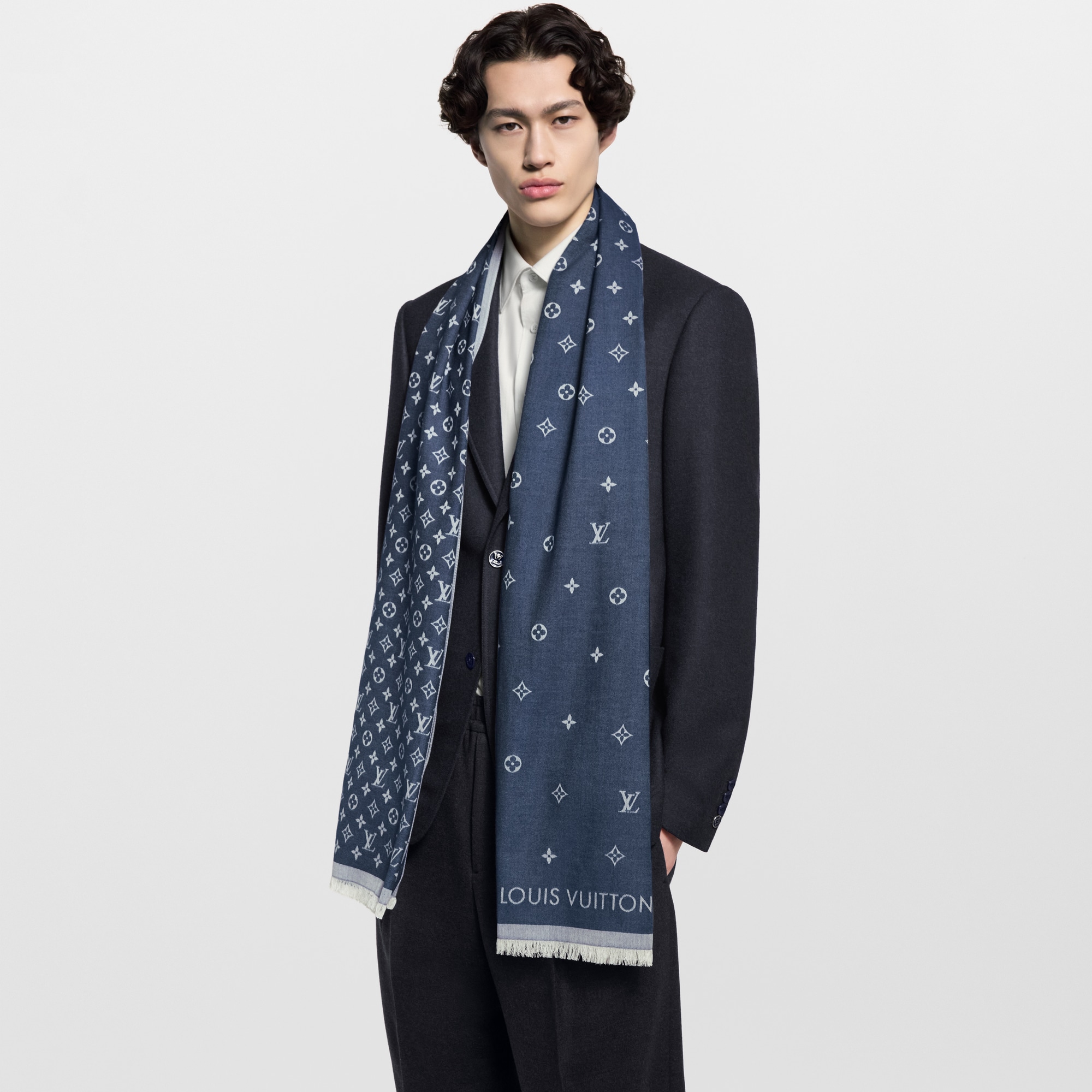 All About Monogram 披巾 . in 男士