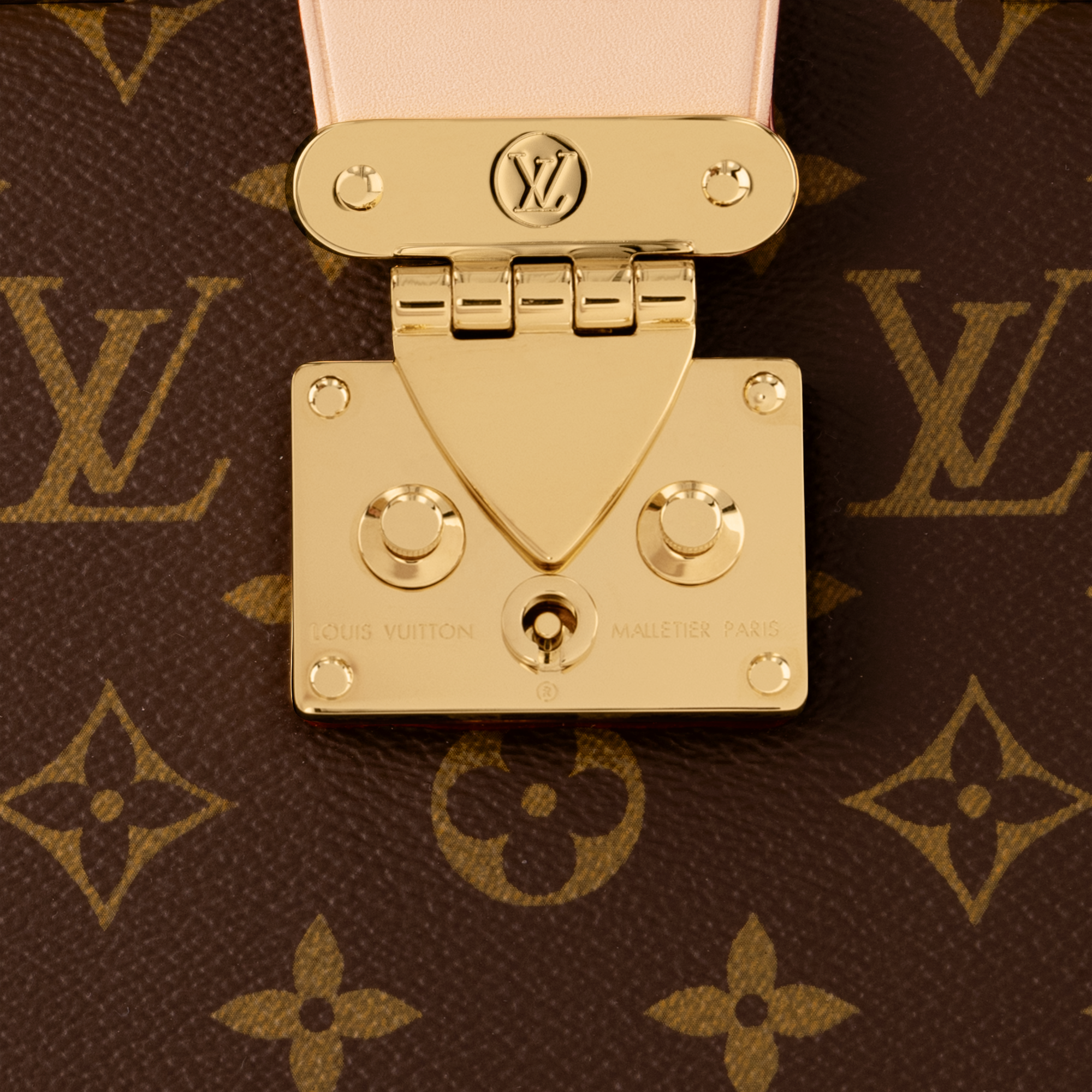 Alma Trunk Monogram 帆布 in Les Extraordinaires