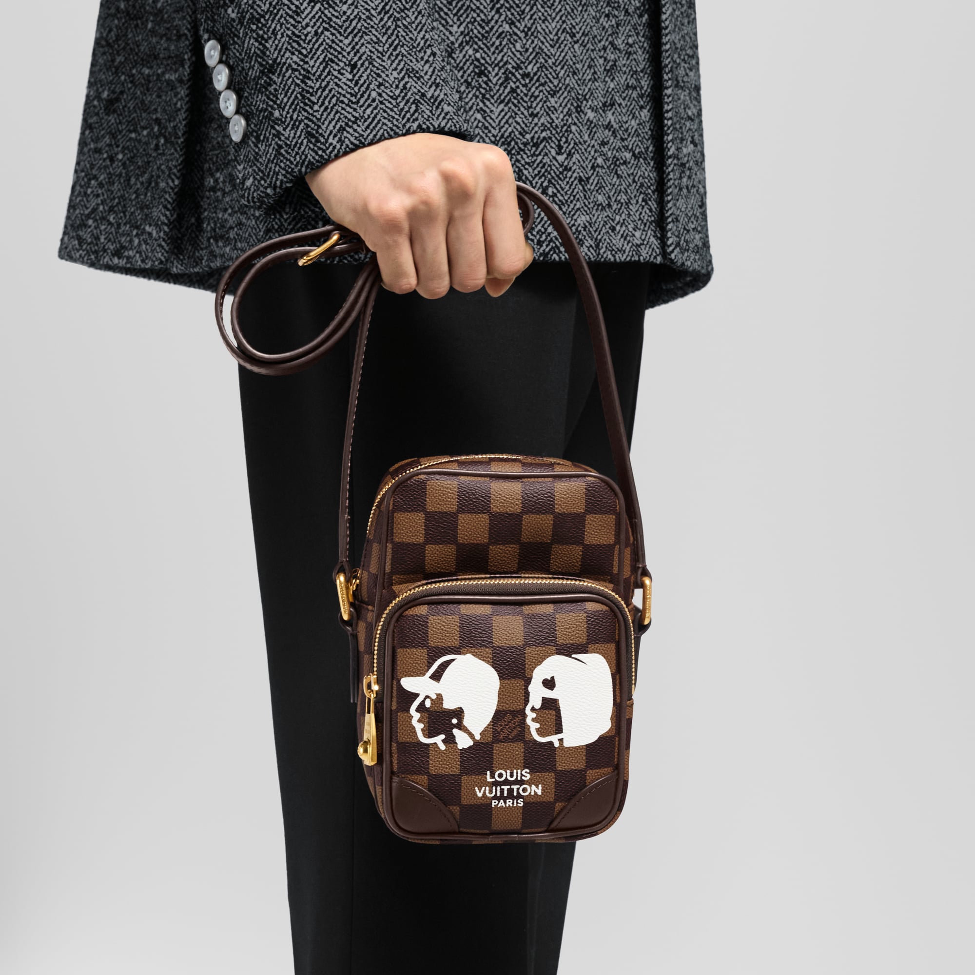 Amazone Damier Other in 時尚包包及小型皮件