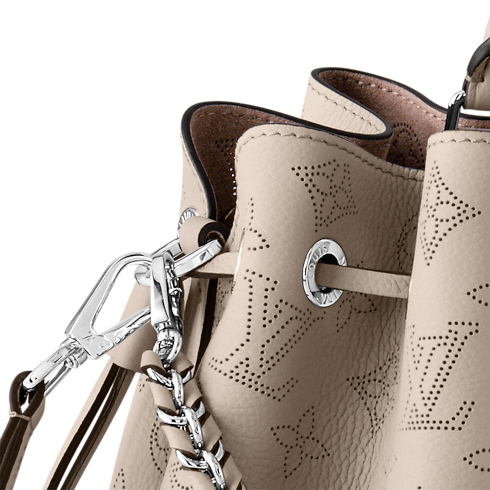 Bella Tote Mahina 皮革 in 時尚包包及小型皮件's 女士時尚包包 全新系列 collections by Louis Vuitton (產品縮放)