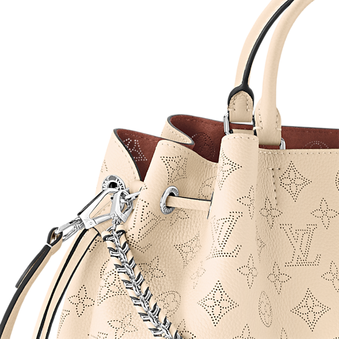 Bella Tote Mahina 皮革 in 時尚包包及小型皮件's 女士時尚包包 全新系列 collections by Louis Vuitton (產品縮放)