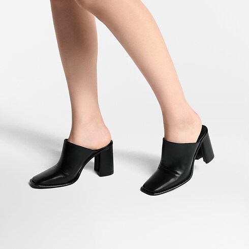 Berlin 涼鞋 in 女士's 鞋履系列 露跟涼鞋 collections by Louis Vuitton (產品縮放)