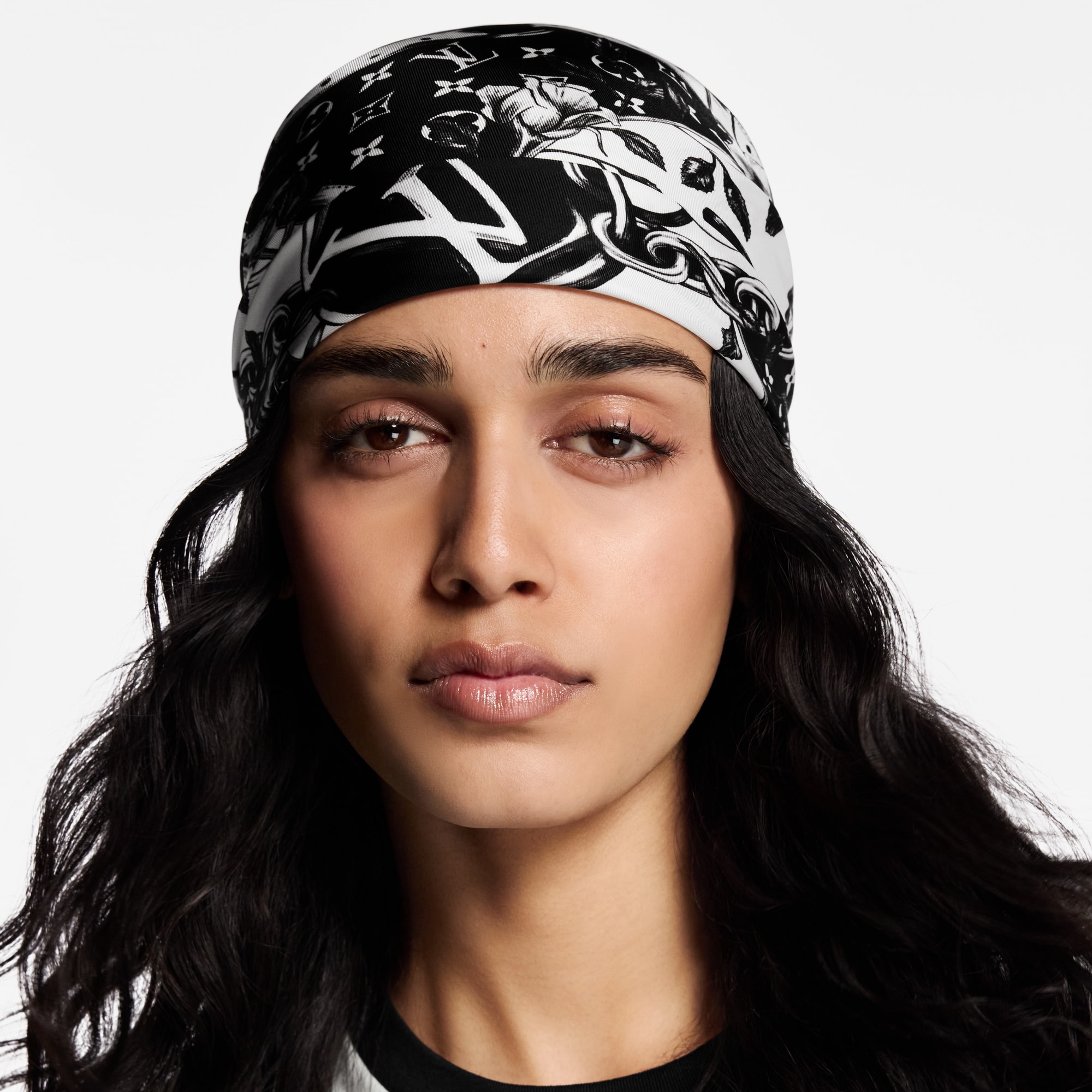 Blooming Monogram 90方巾 . in 女士