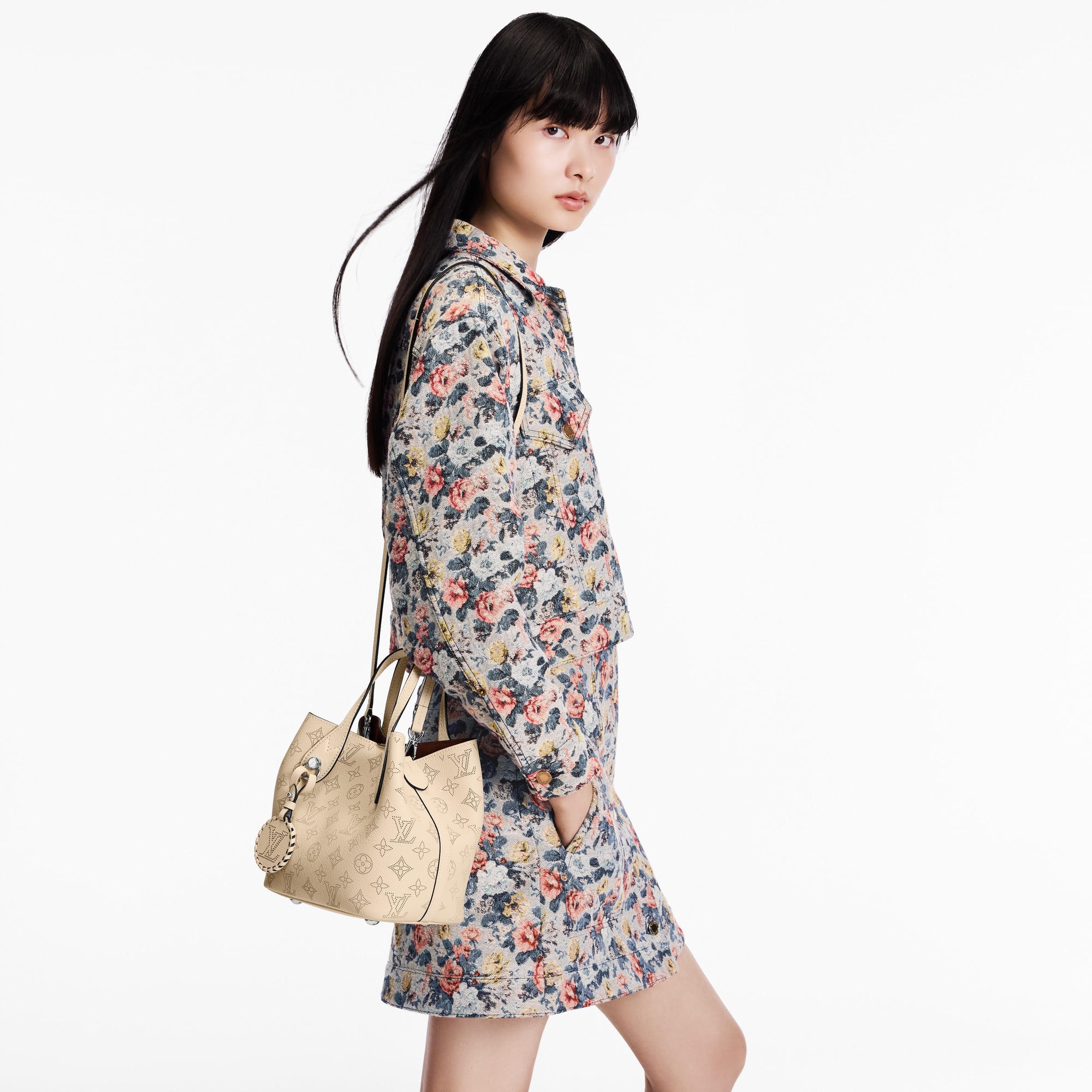 Blossom PM Mahina 皮革 in 時尚包包及小型皮件