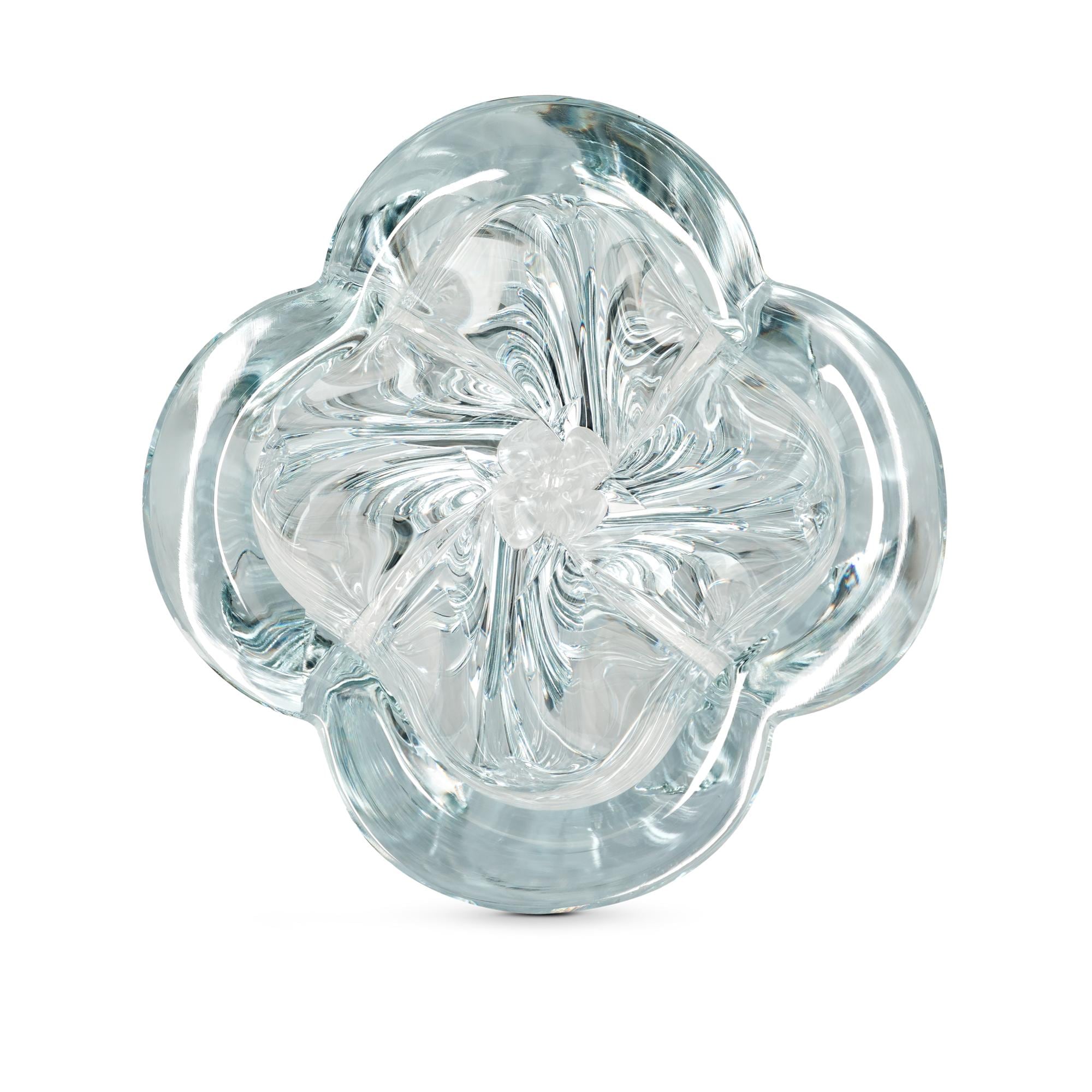 Blossom Vase by Tokujin Yoshioka  in 行李箱、旅行用品及家居精品