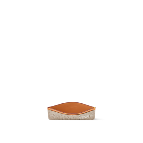 名片夾 其他 Monogram 帆布 in 女士's 錢包及小型皮件 女生名片夾及鑰匙包 collections by Louis Vuitton (產品縮放)