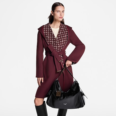 Carry All Travel Bag LV Vibe in 女士's 旅遊用品 旅行包 collections by Louis Vuitton (產品縮放)