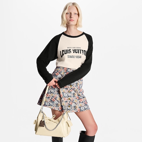 CarryAll Cargo Vibe PM LV Vibe in 女士's 時尚包款 女生包包總覽 collections by Louis Vuitton (產品縮放)