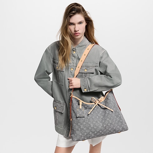 CarryAll MM Monogram Denim in 女士's 時尚包款 女生包包總覽 collections by Louis Vuitton (產品縮放)