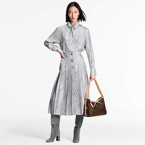 CarryAll PM Monogram 帆布 in 女士's 時尚包款 女生包包總覽 collections by Louis Vuitton (產品縮放)