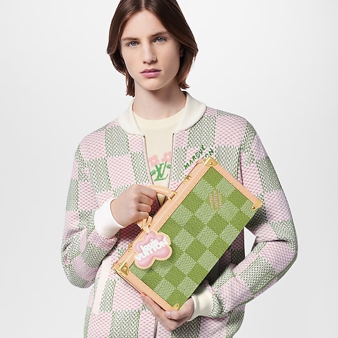 Chess Box Damier Other in Les Extraordinaires's 硬身行李箱 本季精選 collections by Louis Vuitton (產品縮放)