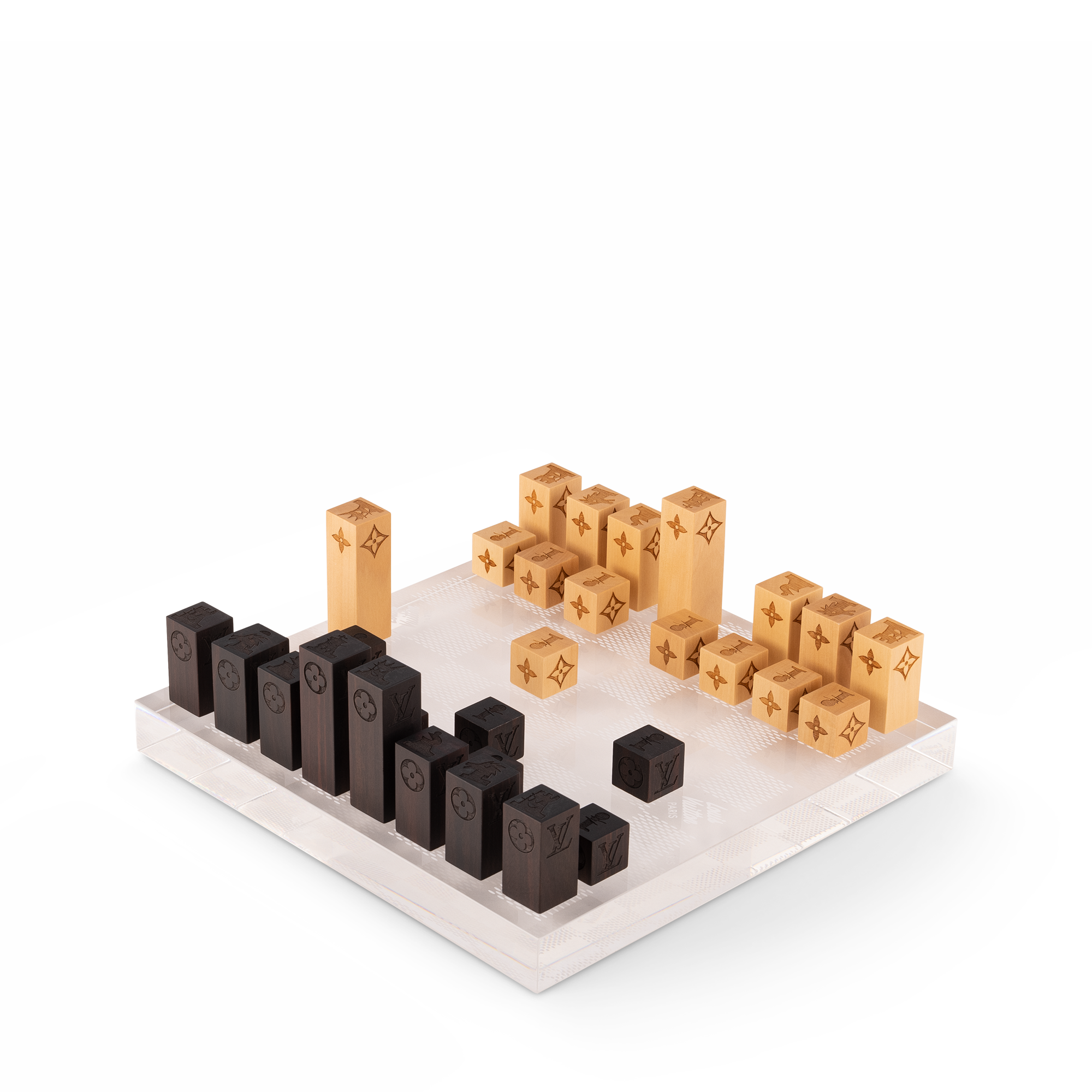 Chess Game . in 行李箱、旅行用品及家居精品