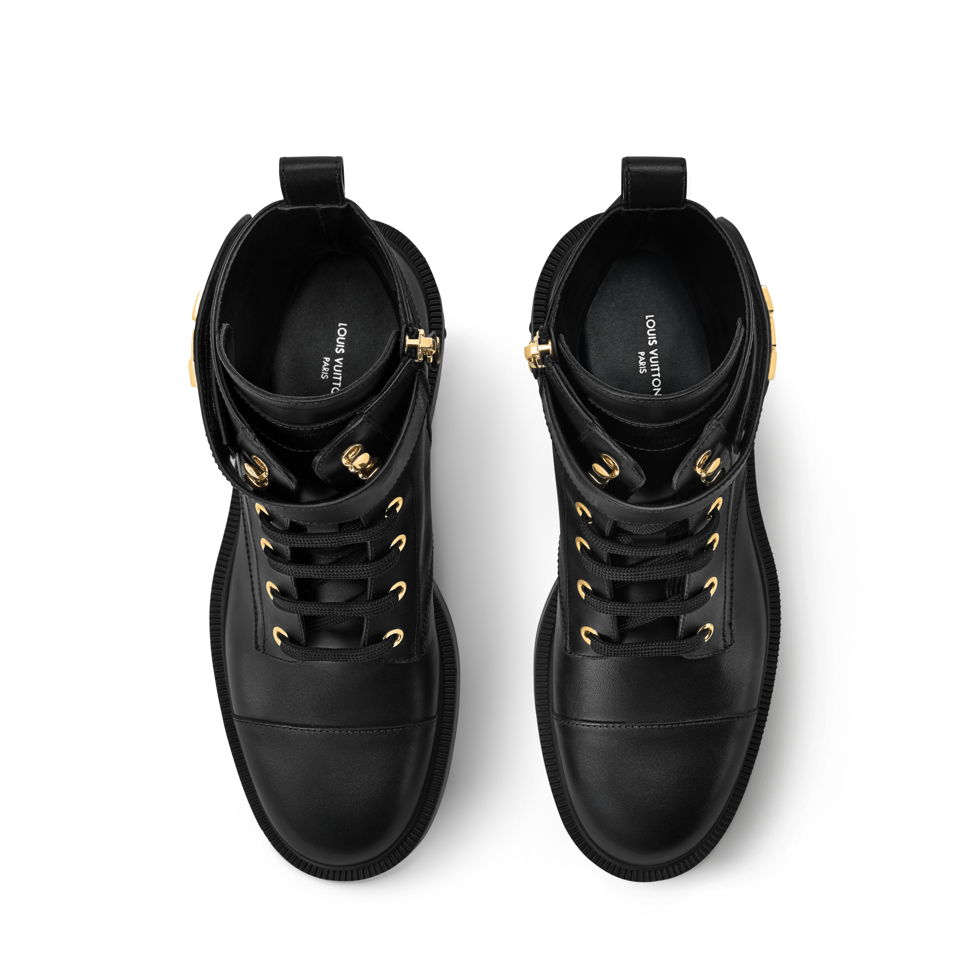 Citizen 平底軍靴  in 女士