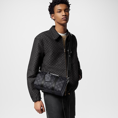 City Keepall Monogram Eclipse 帆布 in 全新系列's Holiday 男士禮品精選 collections by Louis Vuitton (產品縮放)