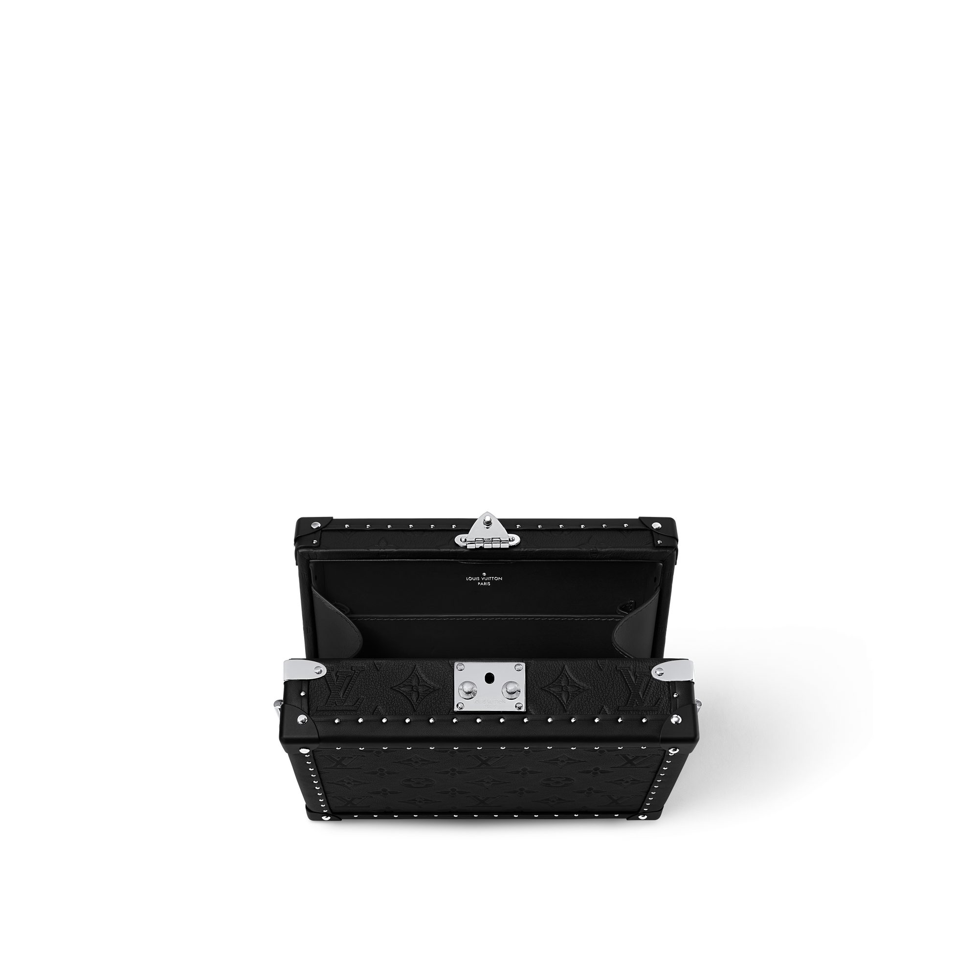 Clutch Box Monogram Shadow 皮革 in 行李箱、旅行用品及家居精品