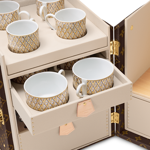Coffee Trunk Monogram 帆布 in 行李箱、旅行用品及家居精品's 硬箱及箱盒 小型箱盒 collections by Louis Vuitton (產品縮放)
