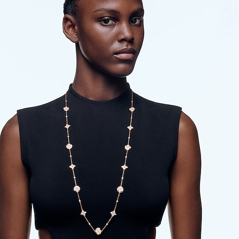 Color Blossom BB 玫瑰K金配鑽石項鍊 in 珠寶系列's 按類別瀏覽 高級珠寶總覽 collections by Louis Vuitton (產品縮放)