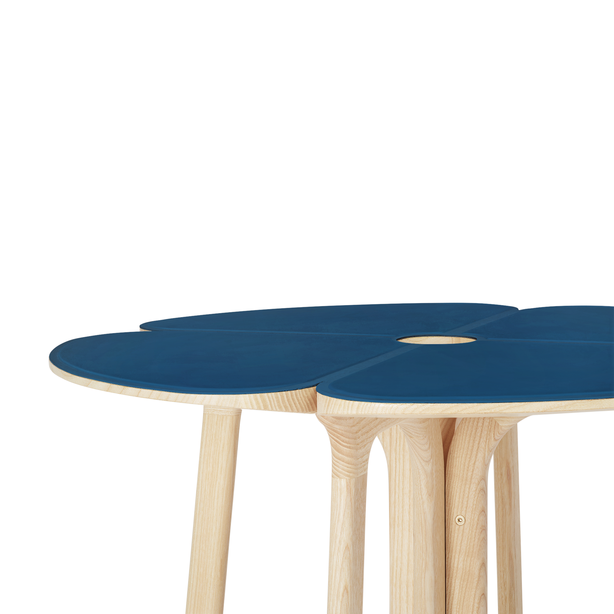 Concertina Table By Raw Edges  in 行李箱、旅行用品及家居精品