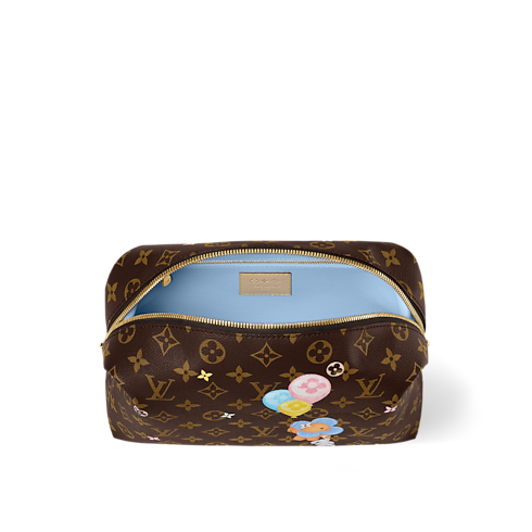 化妝包 GM 其他 Monogram 帆布 in 女士's 旅遊用品 旅遊配件 collections by Louis Vuitton (產品縮放)