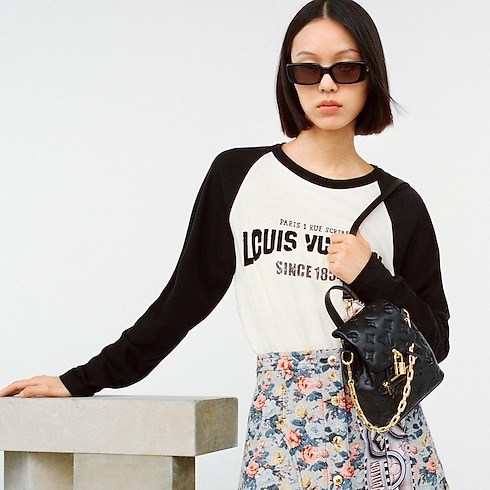 Coussin Backpack Mini Coussin in 時尚包包及小型皮件's 女士時尚包包 LV Icons collections by Louis Vuitton (產品縮放)