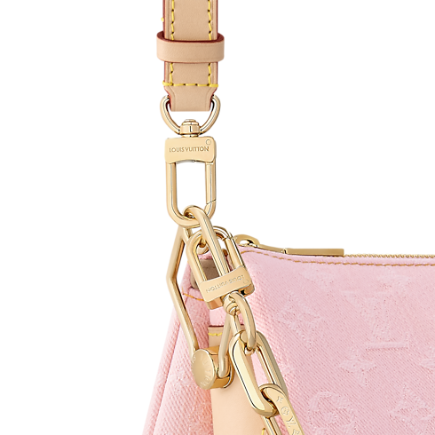 Coussin PM Monogram Denim in 時尚包包及小型皮件's 女士時尚包包 LV Icons collections by Louis Vuitton (產品縮放)