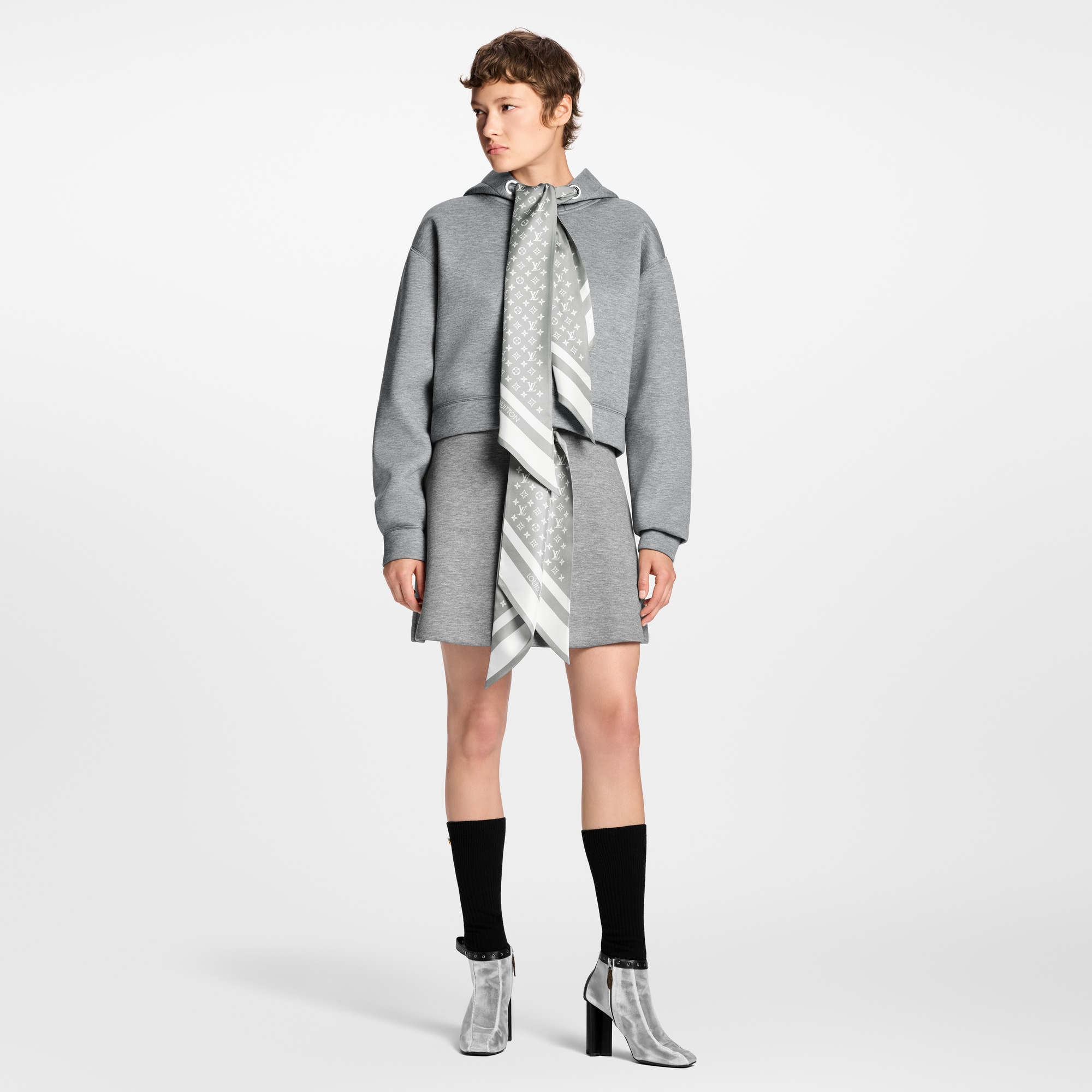 短身 Monogram 頸巾連帽上衣  in 女士