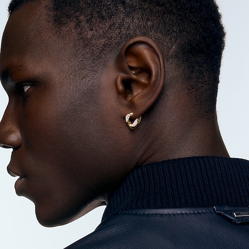 Cuban Chain 耳環 - 配黃K金及鑽石 in 珠寶系列's 按類別瀏覽 耳環 collections by Louis Vuitton (產品縮放)