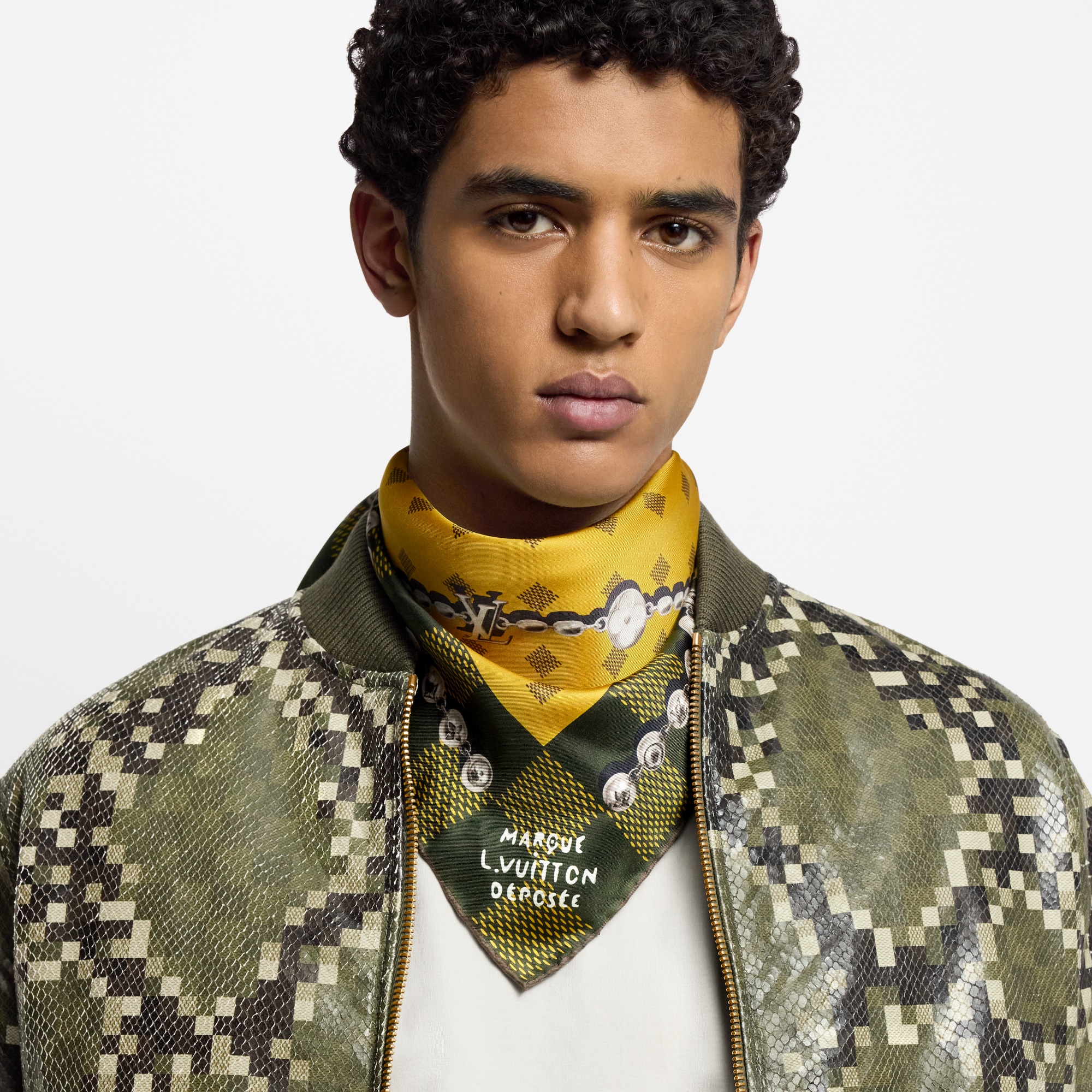 Damier Jewelry 純絲方巾 . in 男士
