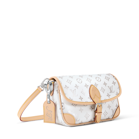 Diane 其他 Monogram 帆布 in 女士's 時尚包款 女生包包總覽 collections by Louis Vuitton (產品縮放)