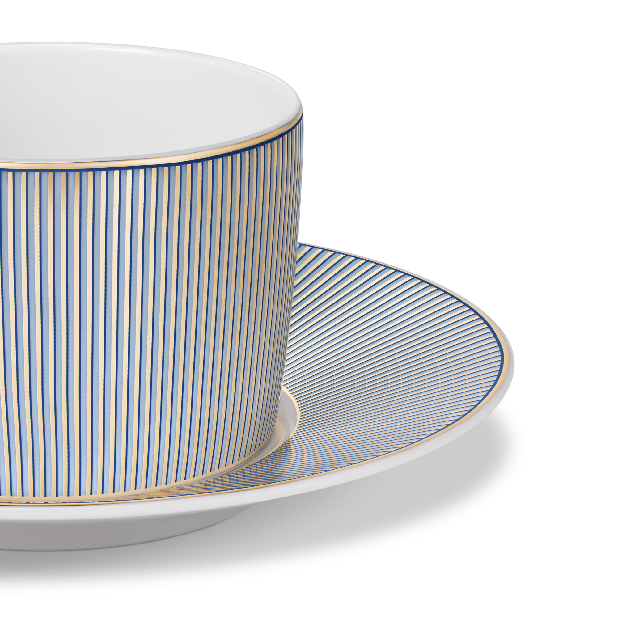 Dichoric 茶杯與杯碟套裝  in 行李箱、旅行用品及家居精品