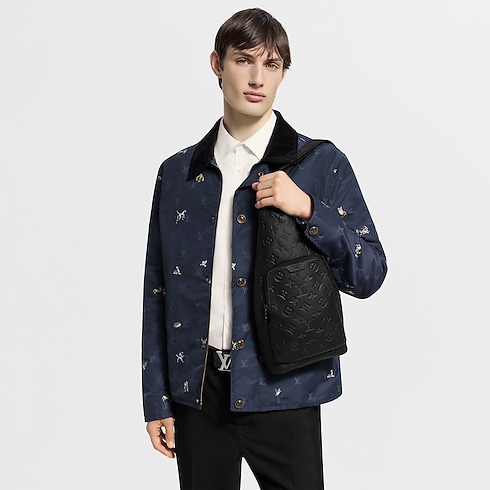 Duo 斜背包 Monogram Shadow 皮革 in 時尚包包及小型皮件's 男士時尚包包 全新系列 collections by Louis Vuitton (產品縮放)