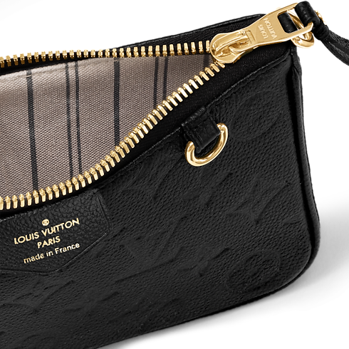Easy Pouch On Strap Monogram Empreinte 皮革 in 女士's 錢包及小型皮件 女裝錢包、皮夾及小型皮件總覽 collections by Louis Vuitton (產品縮放)