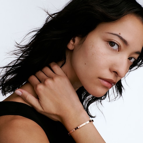 Empreinte 小號手鐲 - 配玫瑰K金 in 珠寶系列's 按類別瀏覽 手鐲 collections by Louis Vuitton (產品縮放)