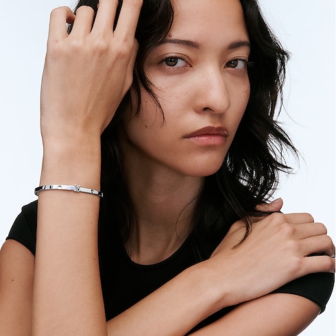 Empreinte 小號手鐲 - 配白K金 in 珠寶系列's 按類別瀏覽 手鐲 collections by Louis Vuitton (產品縮放)