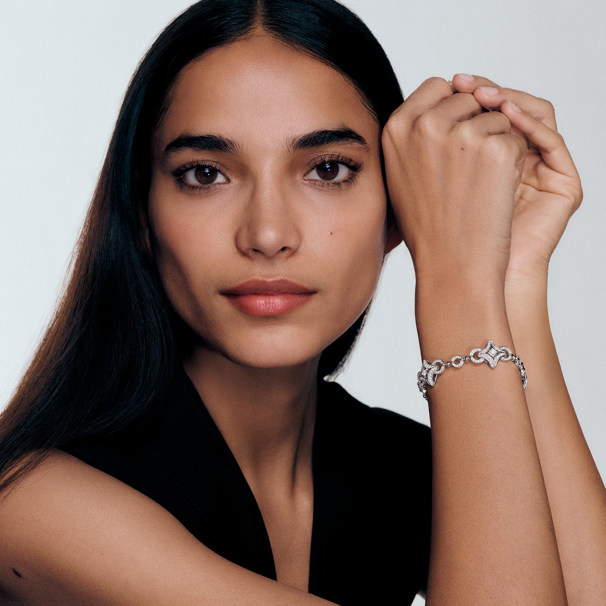 Ever Blossom 手鐲 - 配白K金及鑽石  in 珠寶系列