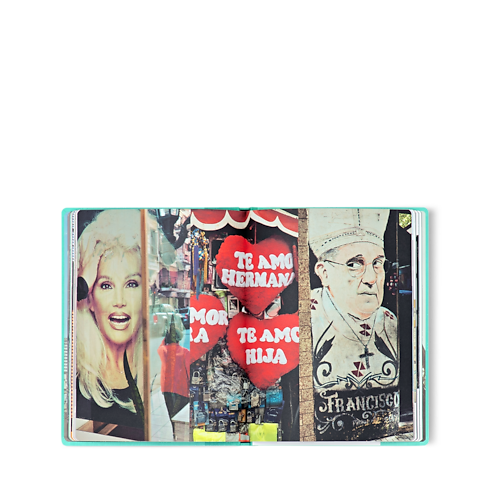 Fashion Eye Buenos Aires in 行李箱、旅行用品及家居精品's 書庫及文具 旅遊攝影集 collections by Louis Vuitton (產品縮放)