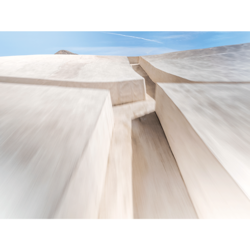 Fashion Eye Cretto di Burri in 行李箱、旅行用品及家居精品's 書庫及文具 旅遊攝影集 collections by Louis Vuitton (產品縮放)