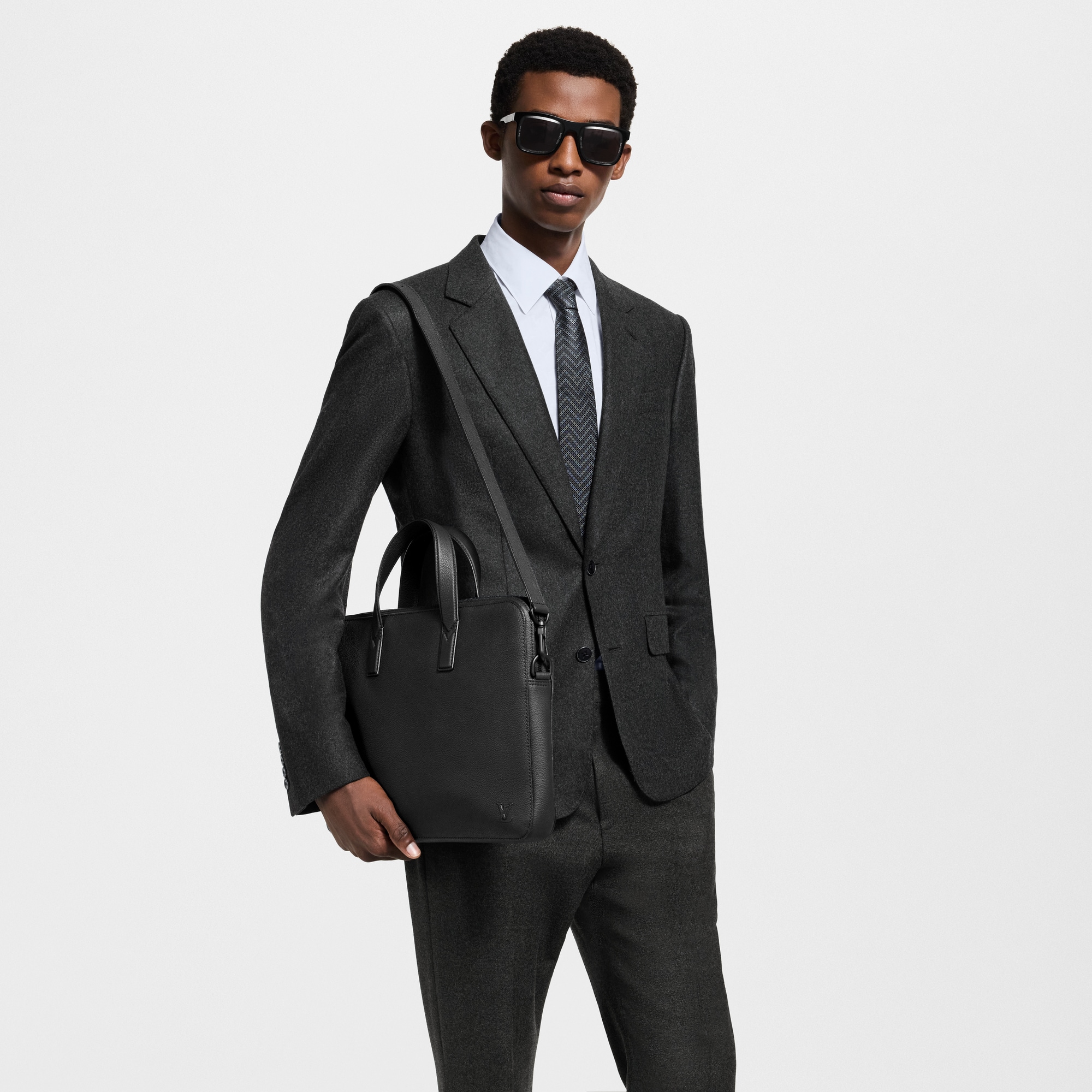 Gate 公事包 LV Aerogram in 時尚包包及小型皮件