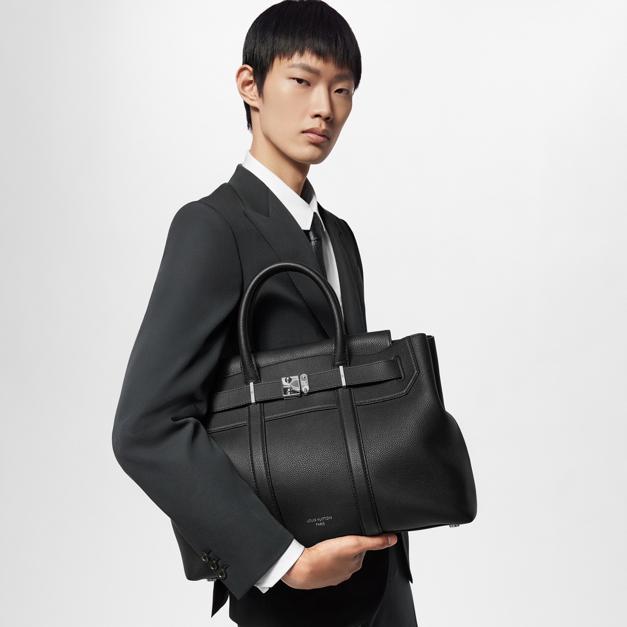 Georges Tote MM H30 in 時尚包包及小型皮件