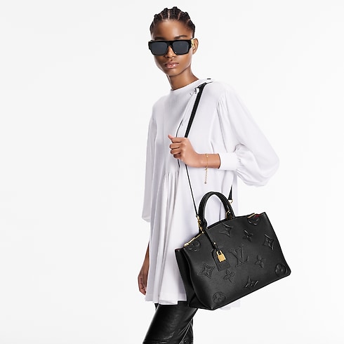 Grand Palais Monogram Empreinte 皮革 in 女士's 時尚包款 女生包包總覽 collections by Louis Vuitton (產品縮放)