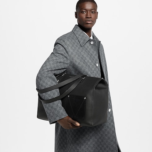 Greenwich H38 in 行李箱、旅行用品及家居精品's 旅行袋及拉桿行李箱 旅行包 collections by Louis Vuitton (產品縮放)