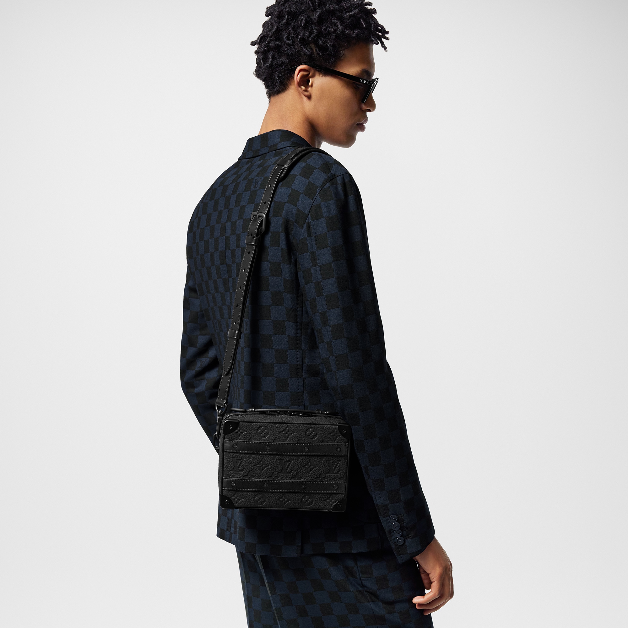 Handle Soft Trunk Monogram Taurillon 皮革 in 男士