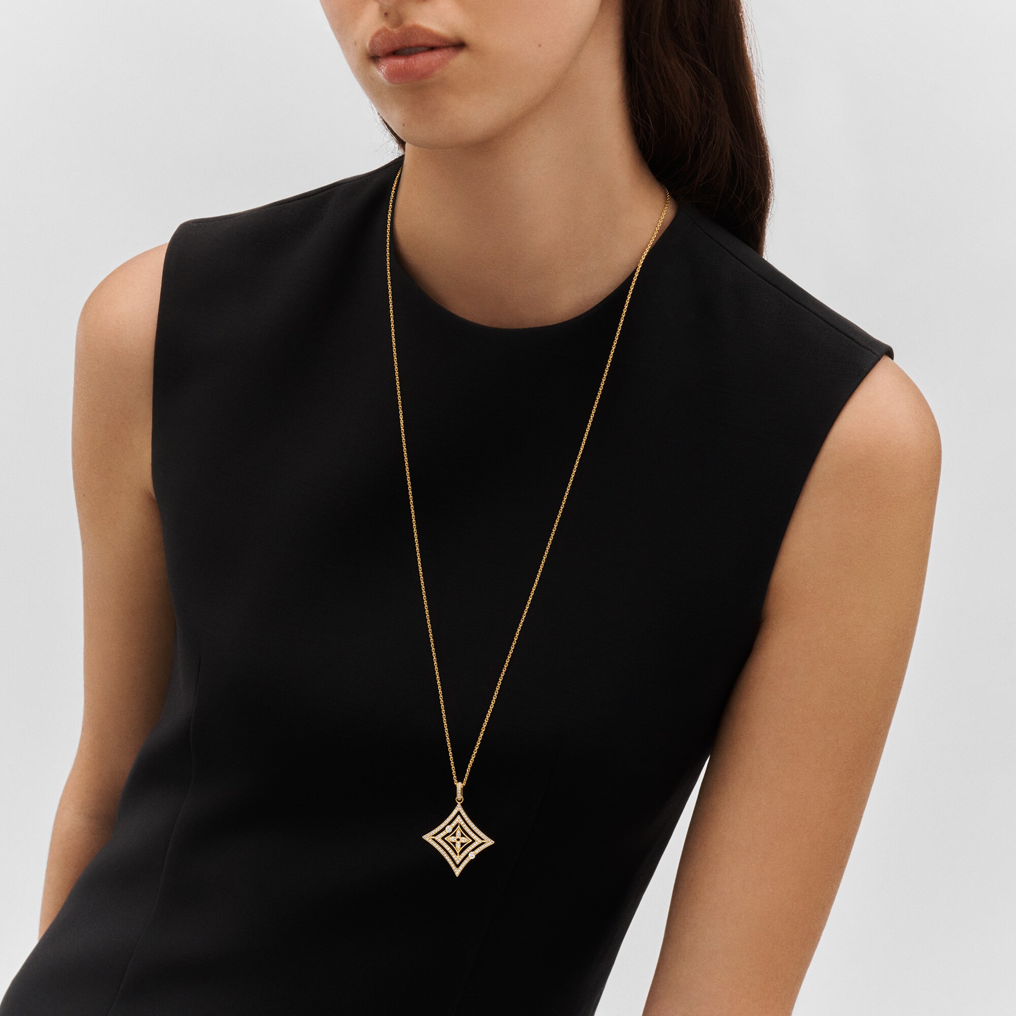 Idylle Blossom 黃K金配鑽石圓牌  in 珠寶系列