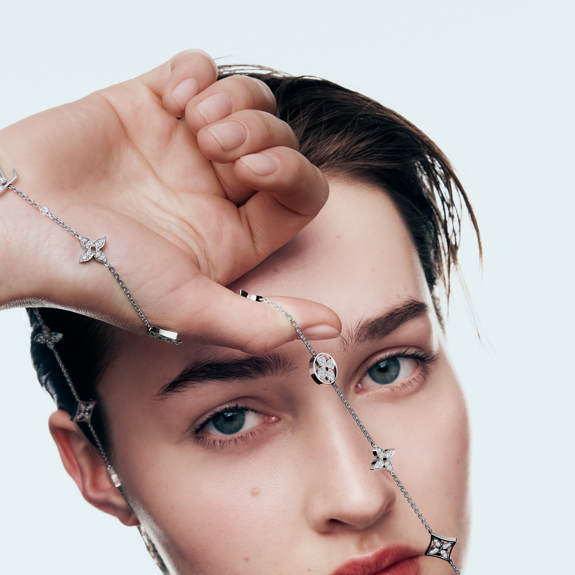 Idylle Blossom Multi-Motif 長項鍊 - 配白K金及鑽石  in 珠寶系列