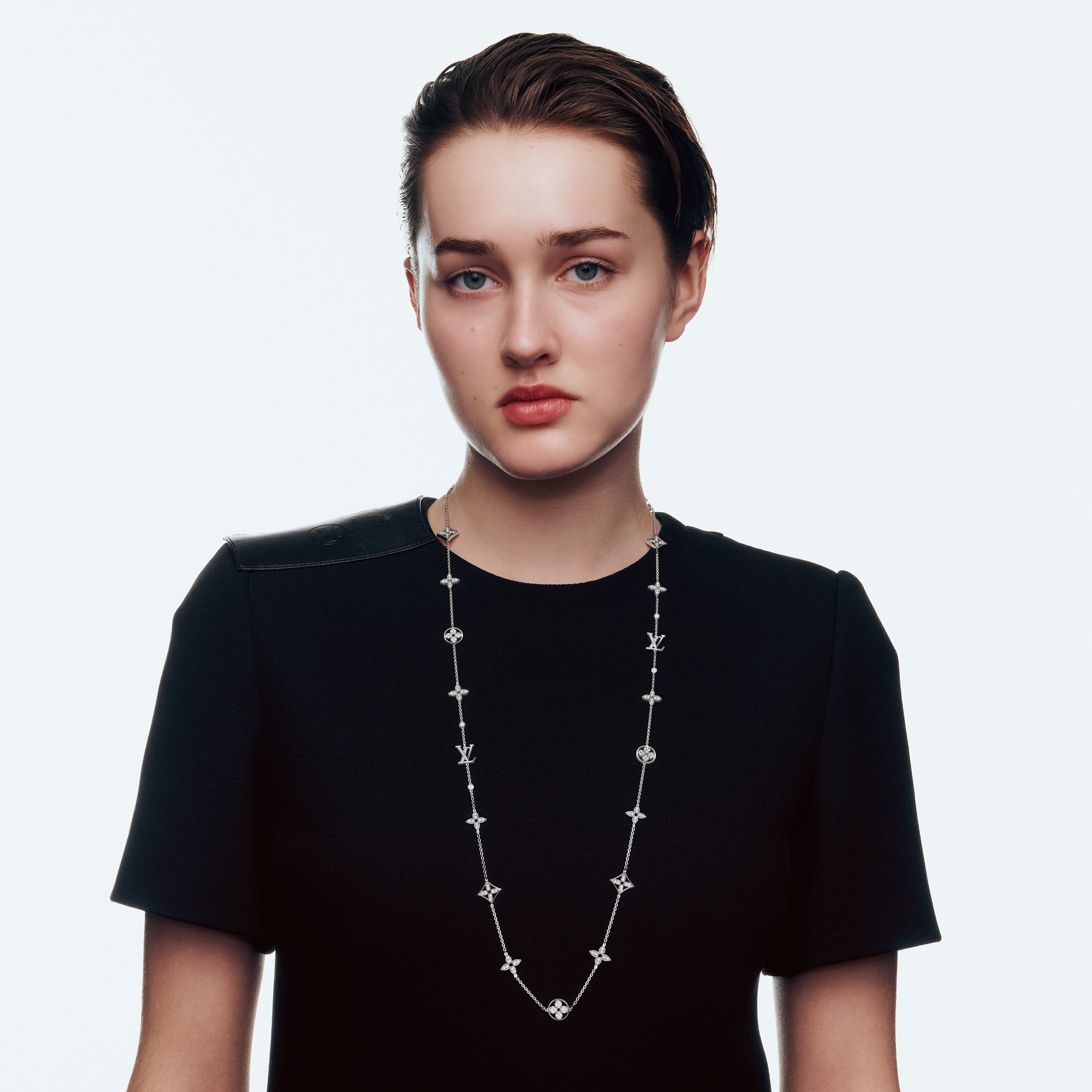 Idylle Blossom Multi-Motif 長項鍊 - 配白K金及鑽石  in 珠寶系列