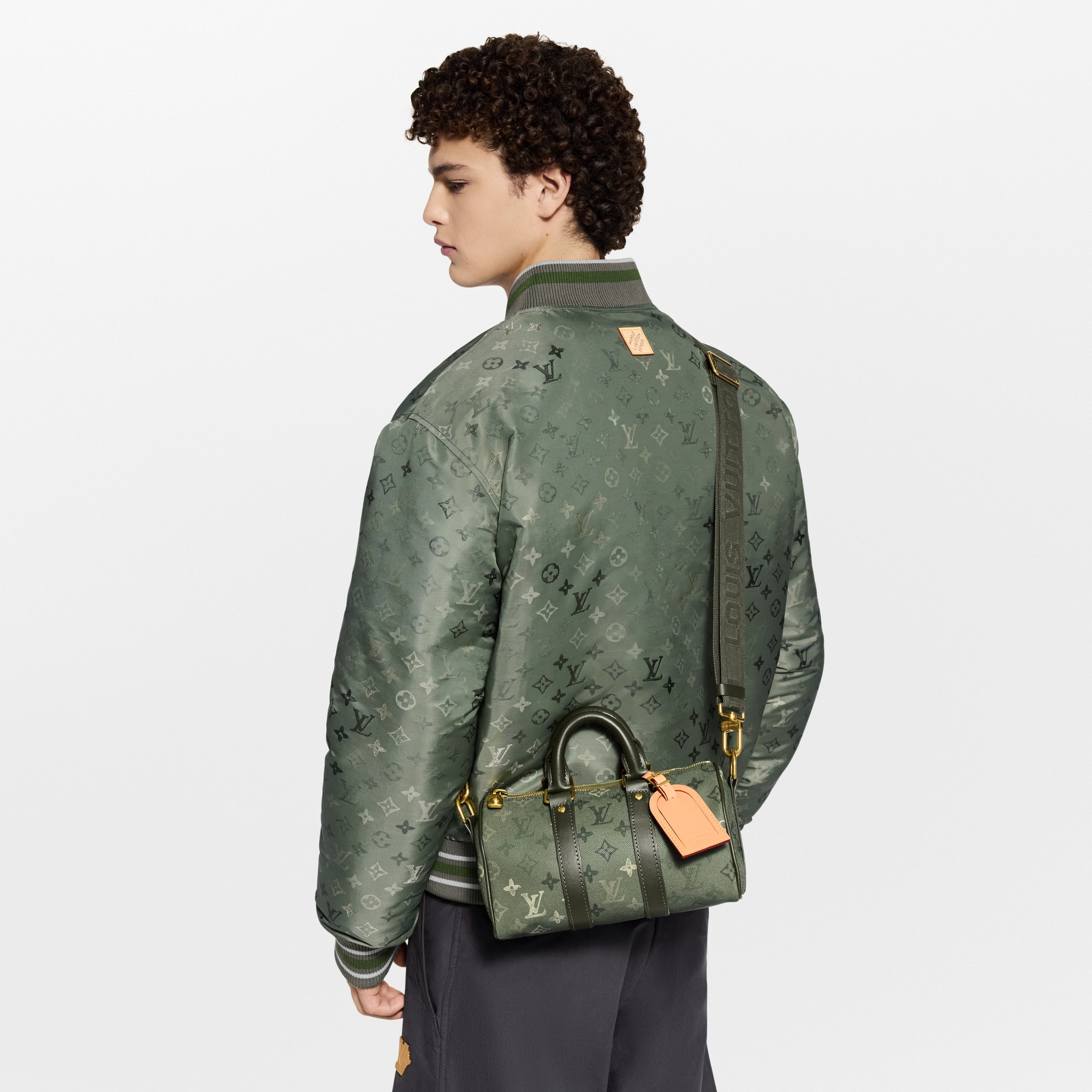 Keepall Bandoulière 25 其他 Monogram 帆布 in 時尚包包及小型皮件